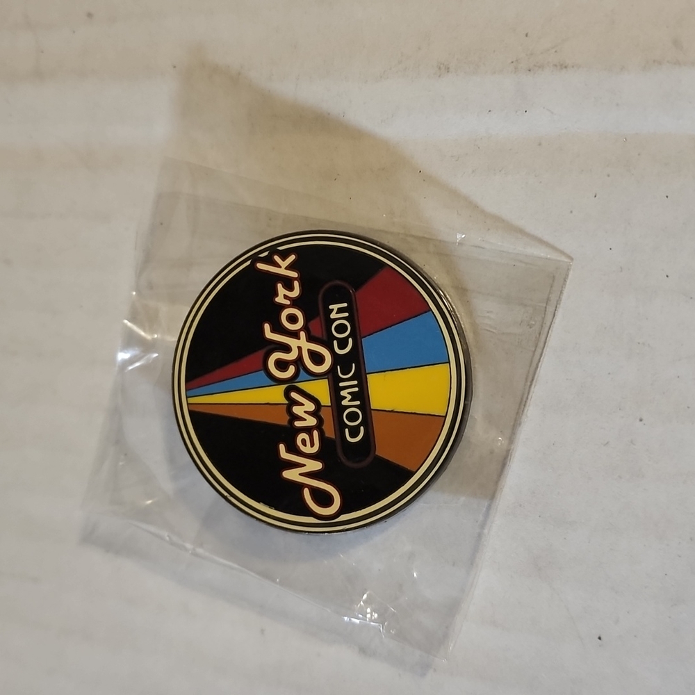 New York comic con pin 2018